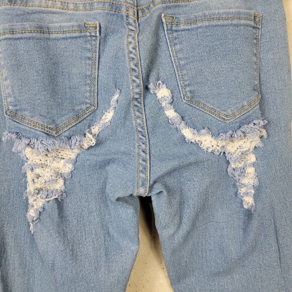 Fashion Nova Distressed Skinny Jeana. Light Blue Wash 3/4#012 - Picture 9 of 11